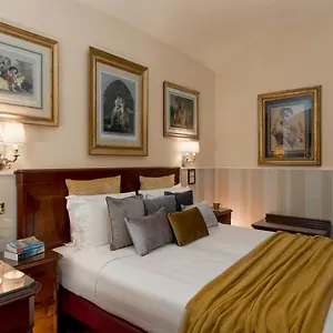 3* Hotel Des Artistes