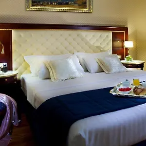 Mondial Hotell