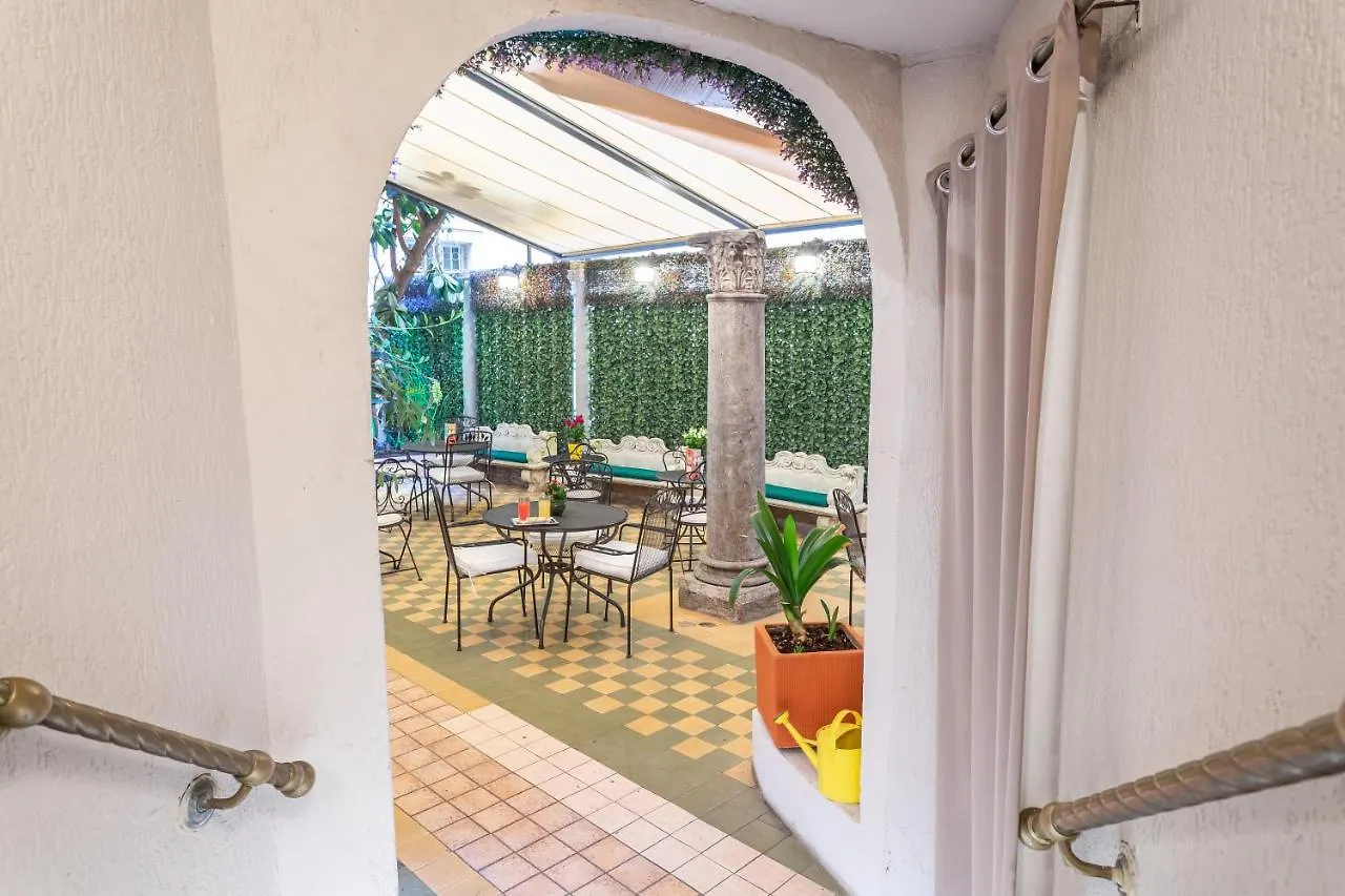 Hotel Medici Rome